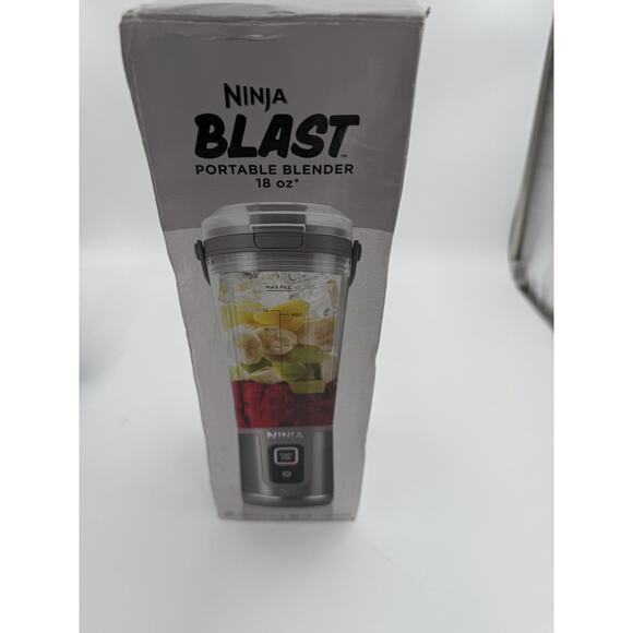 Ninja Blast Portable Blender, 18oz. BPA Free and Leakproof (Dark Gray) - Picture 3 of 4